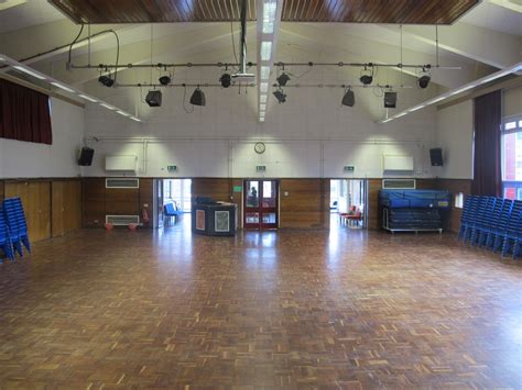 Main / School Hall for hire in Aylesbury - SchoolHire