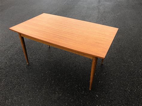 Scandinavian Extendable Table, 1960s for sale at Pamono