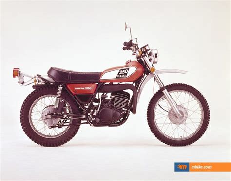 Yamaha 100cc Enduro - used to own one of these. | Motorcycles | Pinterest | Yamaha, Dirt biking ...