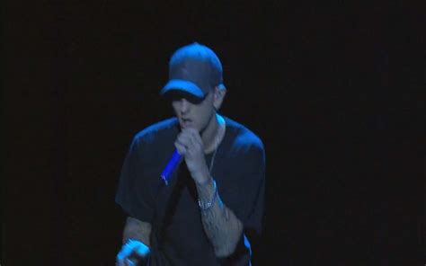 HIGH DEFINITION: Eminem Beautiful Live