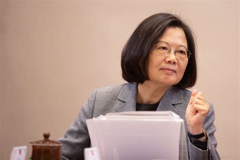 Taiwan president takes early lead in election closely watched by China