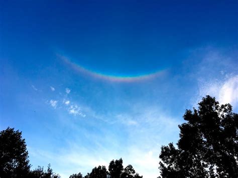EarthSky | I saw an upside-down rainbow. What is it?