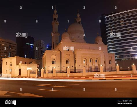 Mosque in Dubai at night, UAE ( United Arab Emirates Stock Photo - Alamy