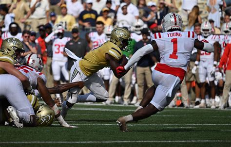 PHOTOS: Football vs. Ole Miss – Georgia Tech Yellow Jackets