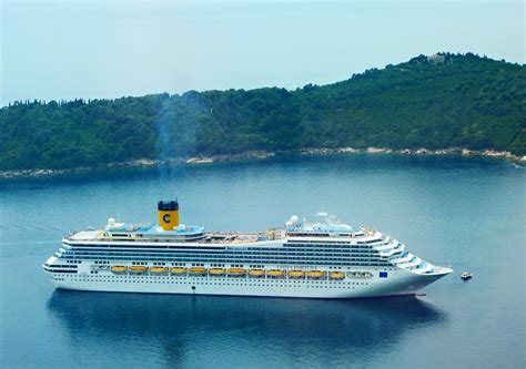 File:Costa fortuna cruise ship.jpg - Wikimedia Commons