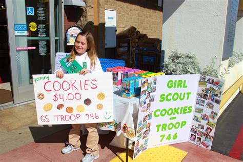 HUNTINGTON BEACH GIRL SCOUT TROOP 746: OUR FIRST COOKIE BOOTH