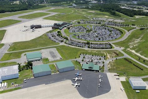 Wilmington International Airport (ILM) | Georgia