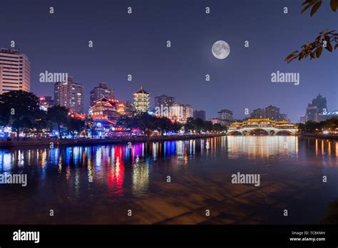 Full moon night view of Anshun Bridge, Chengdu Stock Photo - Alamy