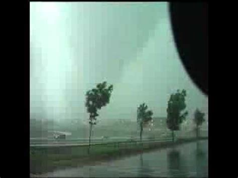 Norman Oklahoma Tornado 4-13-2012 - YouTube