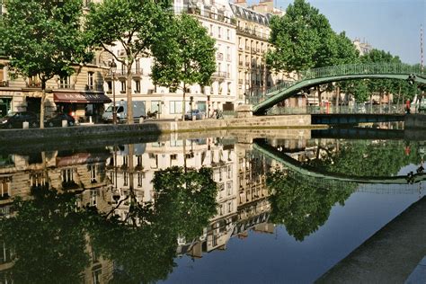 » Blog Archive Canal Saint-Martin - Walking Tour | Girls Guide to Paris