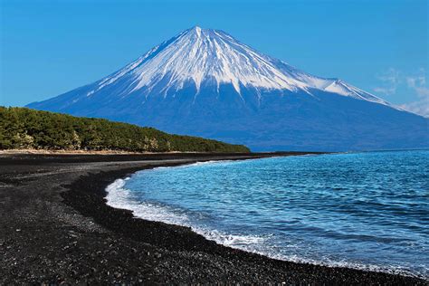 The 20 Best Black Sand Beaches to Visit