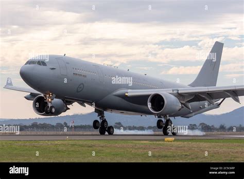 Royal Australian Air Force (RAAF) Airbus KC-30A Multi Role Tanker ...