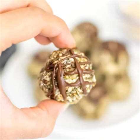 No Bake Oatmeal Protein Balls - kiipfit.com