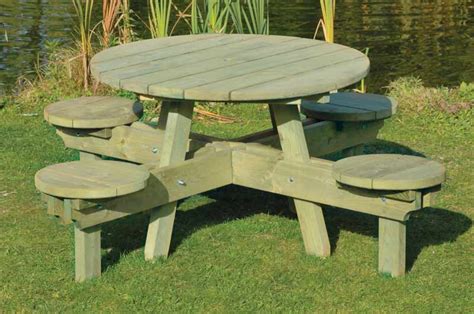 Round Table & Round Seat - Garden Furniture | Ashford Kent