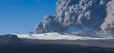 Volcanic eruptions and disruptions - Actuaries Digital - Volcanic ...