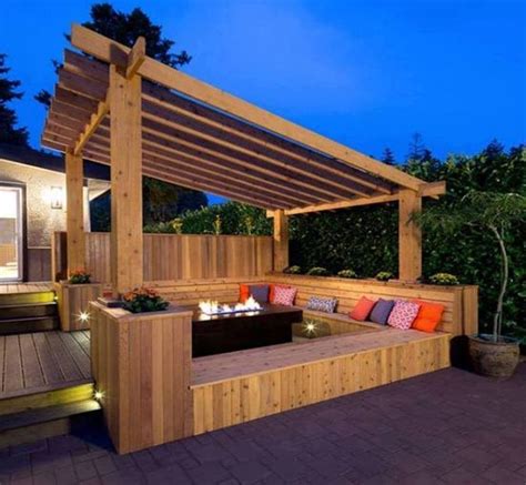 Pin de Cesar en Design | Pergolas de madera, Pergolas metalicas, Pergola policarbonato