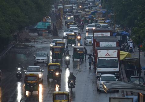 Rain continues to lash Delhi for third day, traffic affected - Rediff ...