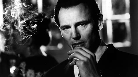 Liam Neeson in Schindler's List - HD Wallpaper