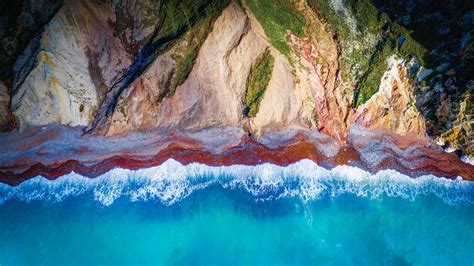 Alum Bay – Bing Wallpaper Download