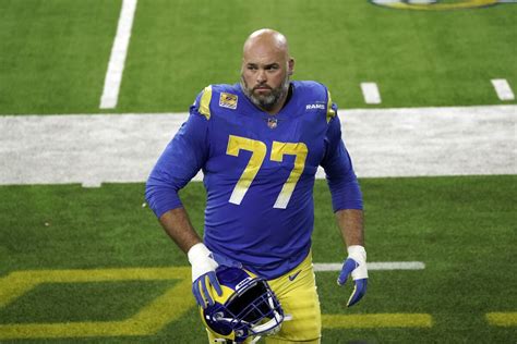 Andrew Whitworth brought training home for Rams linemen - Los Angeles Times