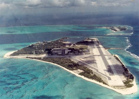 Gary Randall's Midway Island photos 1958 - 1979