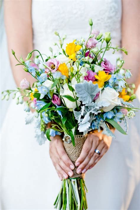 90+ Amazing Summer Wildflower Bouquet Ideas | Small bridal bouquets, Flower bouquet wedding