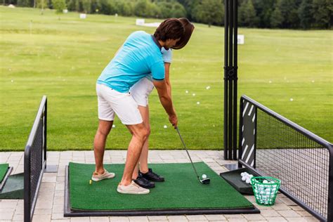 From Back Pain to Back Nine: Rehabilitation Tips for Golfers