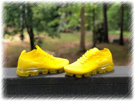 Custom Sunshine Yellow Nike Vapormax | Nike air vapormax, Nike, Yellow ...