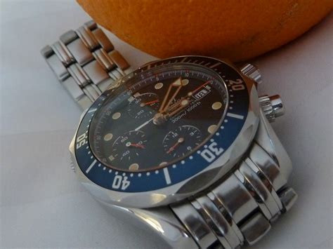 jam & watch: Omega Seamaster Professional Chronometer 300m/1000ft - Blue Dial (Sold)