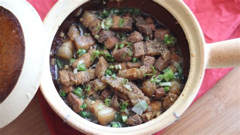 Thit Ba Roi Kho Tieu (Clay Pot Pork Belly Braised with Black Pepper ...