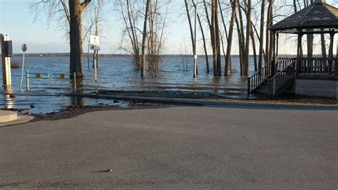 Aylmer Quebec Flooding 2019 - YouTube