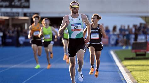 Middle-distance athletics stars turn it on for packed Maurie Plant Meet crowd | Australian ...