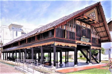 Mengenal Rumah Adat Aceh, Rumoh Aceh | Indonesia Traveler