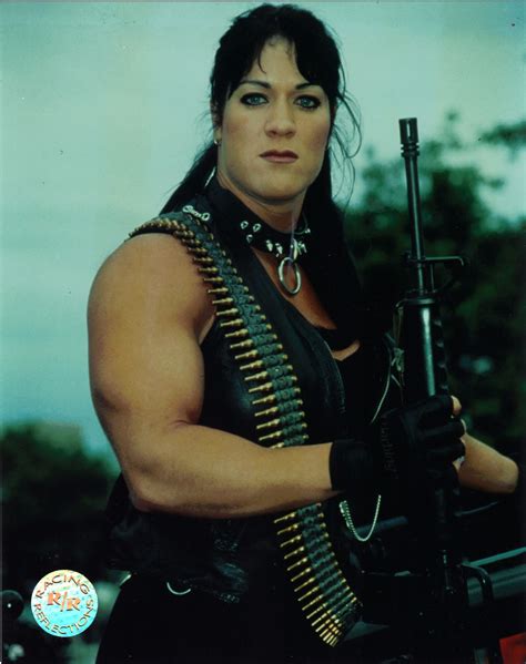 Female Might: WWE's Chyna as Janice in Third Rock from the Sun!