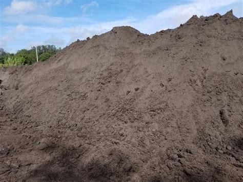 Topsoil Delivery Near Me, Top Soil Delivery by the Yard - Clearwater ...