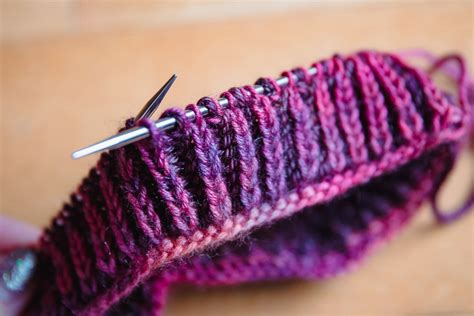 Two-Colour Brioche Knitting - SweetGeorgia Yarns