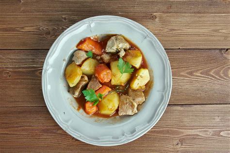 Authentic Beef Mechado Recipe: Traditional Filipino Stew