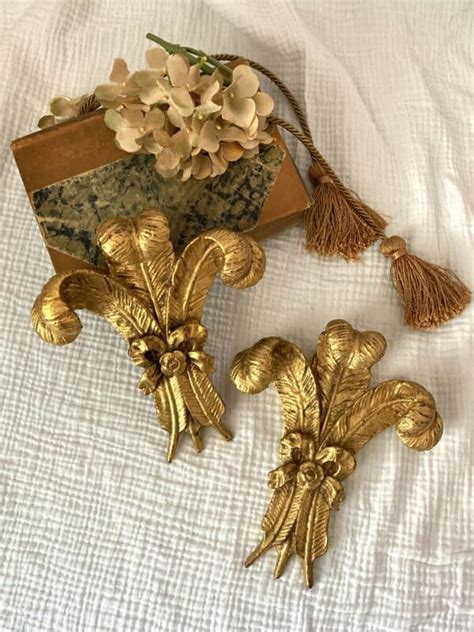 Vintage Prince of Wales Style Gilded Feathers Wall Accents a Pair ...