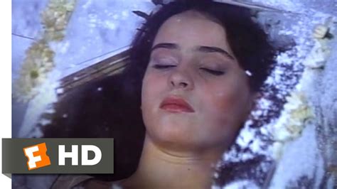 Snow White (1987) - A True Princess Scene (1/12) | Movieclips - YouTube