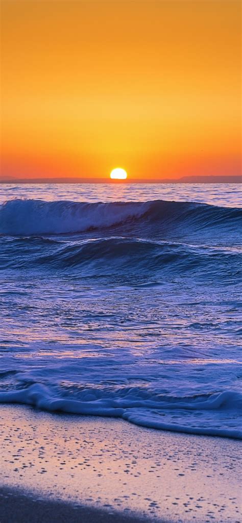 Ocean Waves Sunset iPhone Wallpapers - 4k, HD Ocean Waves Sunset iPhone Backgrounds on WallpaperBat