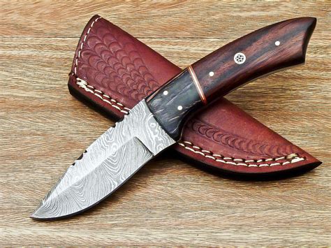 CUSTOM HAND FORGED DAMASCUS STEEL HUNTING KNIFE "NATURAL WOOD – NB ...