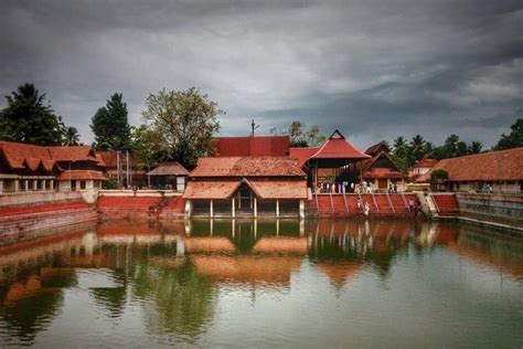 List Of 11 Most Famous Hindu Temples In Kerala - TrendPickle