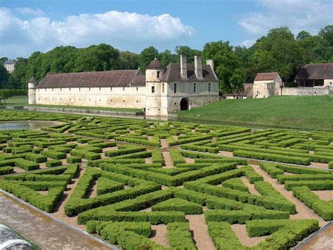 Photo: Les jardins sur l'eau - Domaine de Villarceaux - France