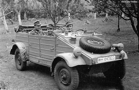 Kubelwagen WH-1647823 | World War Photos