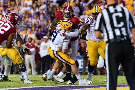 Tagovailoa, No. 1 Alabama roll past No. 4 LSU, 29-0