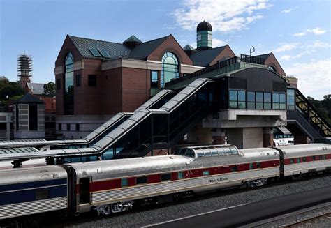 Repairs will shift Amtrak's Rensselaer trains to Grand Central Terminal