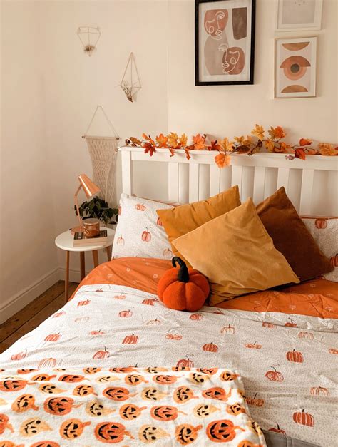 A Full Autumn Home Decor Tour | Pint Sized Beauty