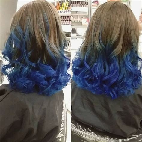 Pin de Stephanie Crosby en All Done Up | Cabello azul puntas, Pelo teñido de colores, Coloración ...