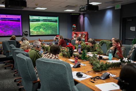 DVIDS - Images - NORAD Tracks Santa 2022 [Image 22 of 23]