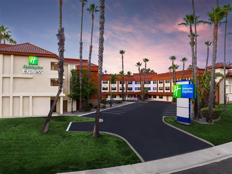 Hotel in La Mesa, CA | Holiday Inn Express La Mesa near SDSU